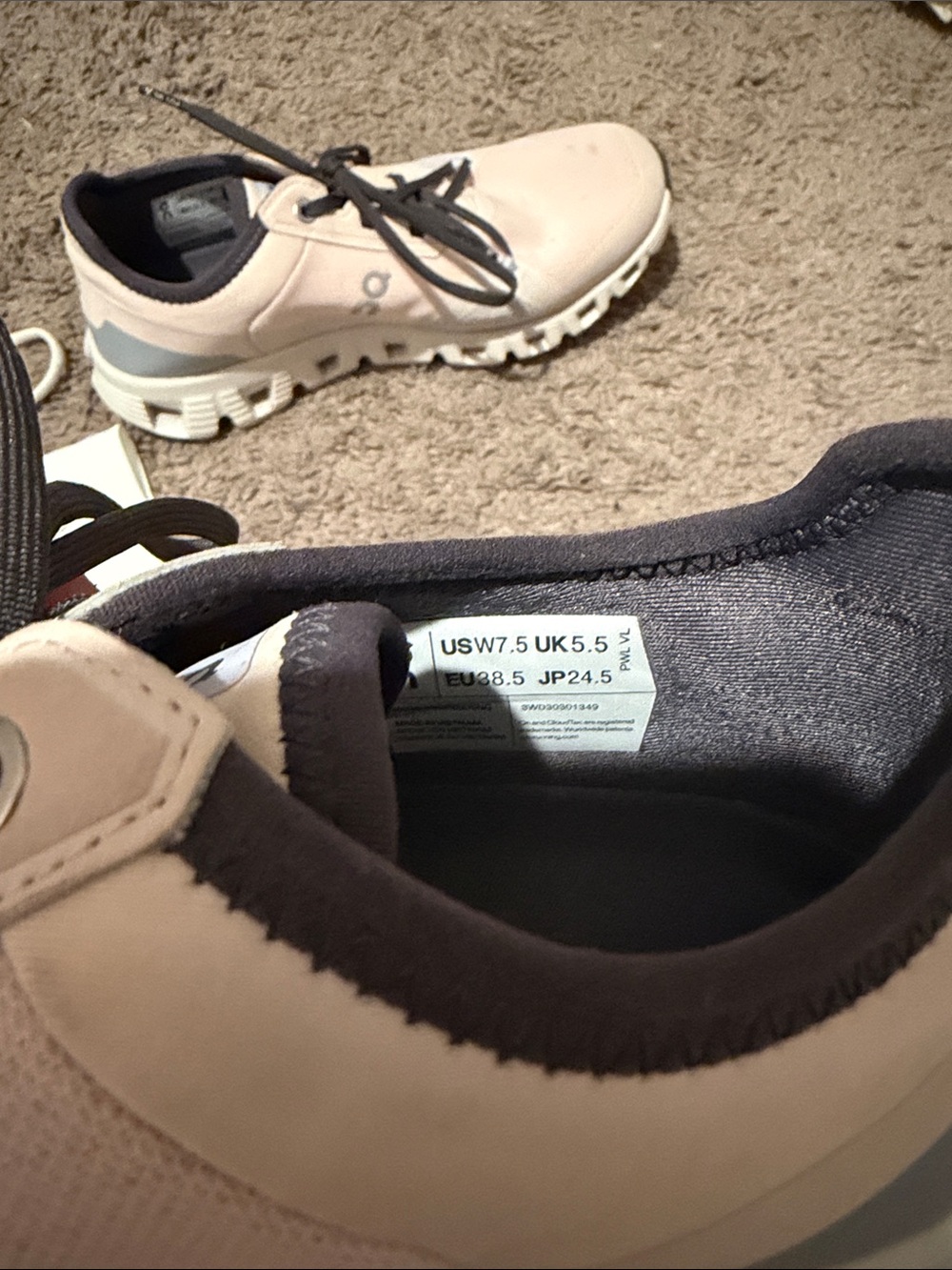 On Cloud Women's Pink and Gray Athletic Running Shoes - Picture 3 of 4